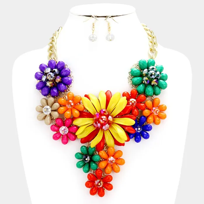 iLLASPARKZ Multi-flower cluster bib necklace