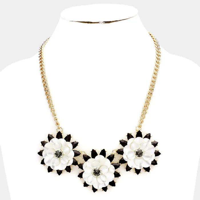 iLLASPARKZ Triple metal flower necklace