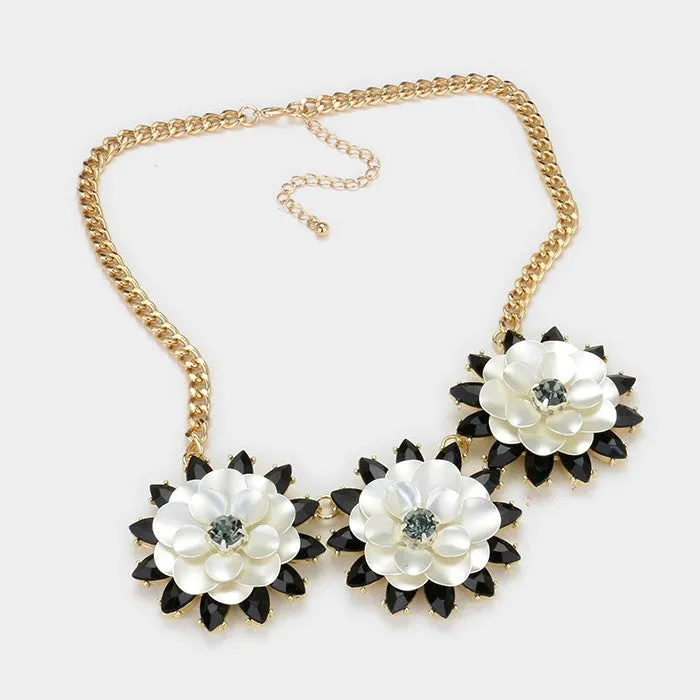 iLLASPARKZ Triple metal flower necklace