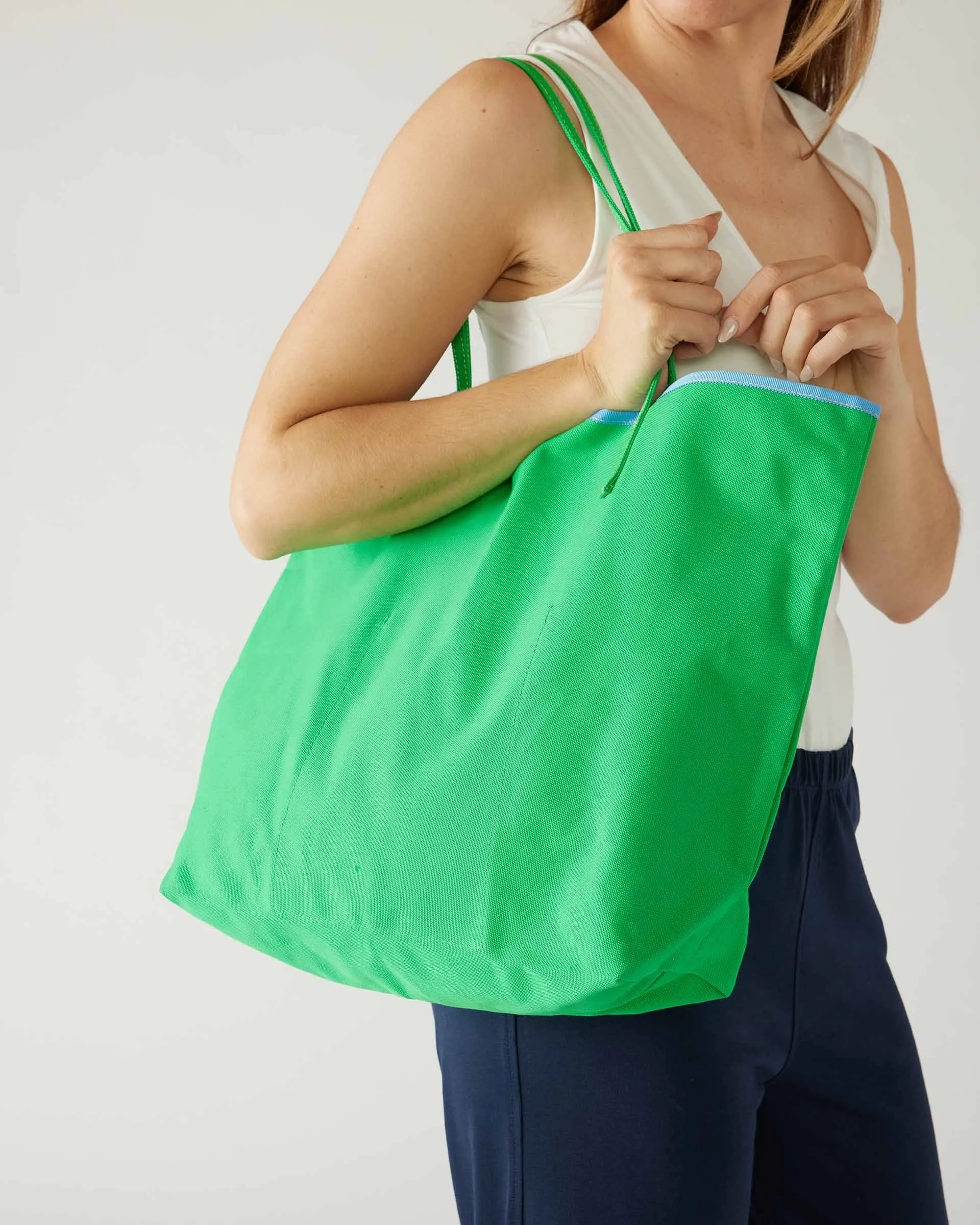 Le Canvas Tote