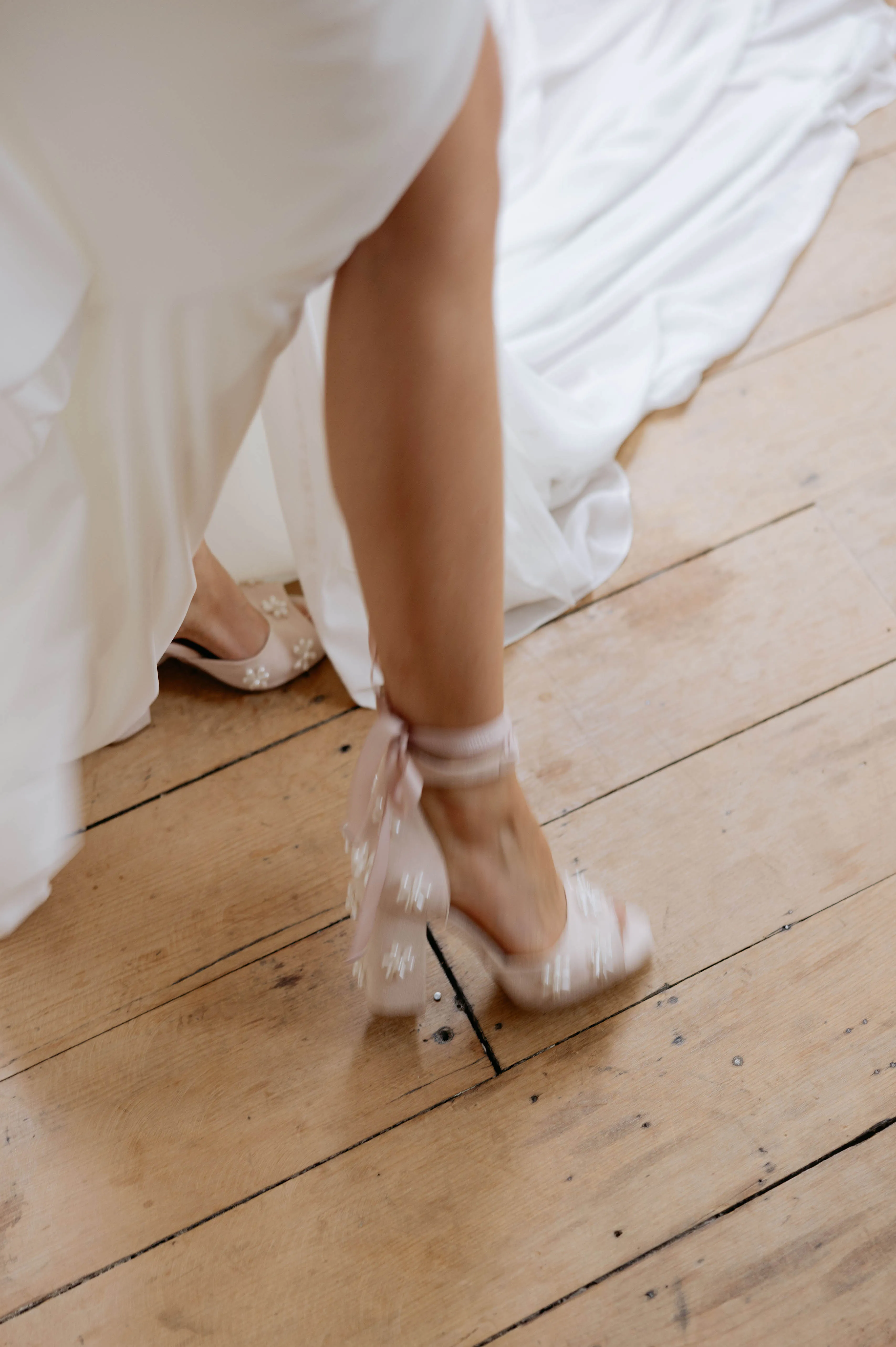 MELODY - PALE PINK PEARL FLOWER BRIDAL SHOES