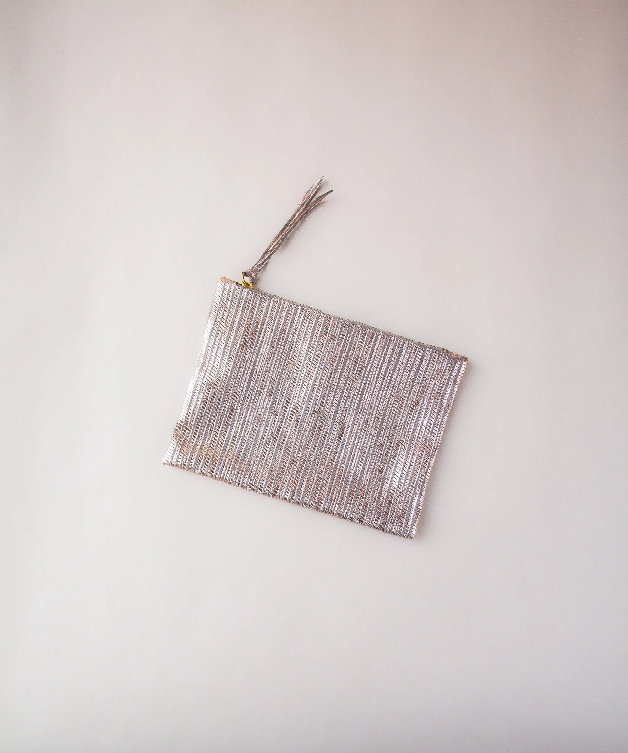 NOA Clutch – Rose Gold