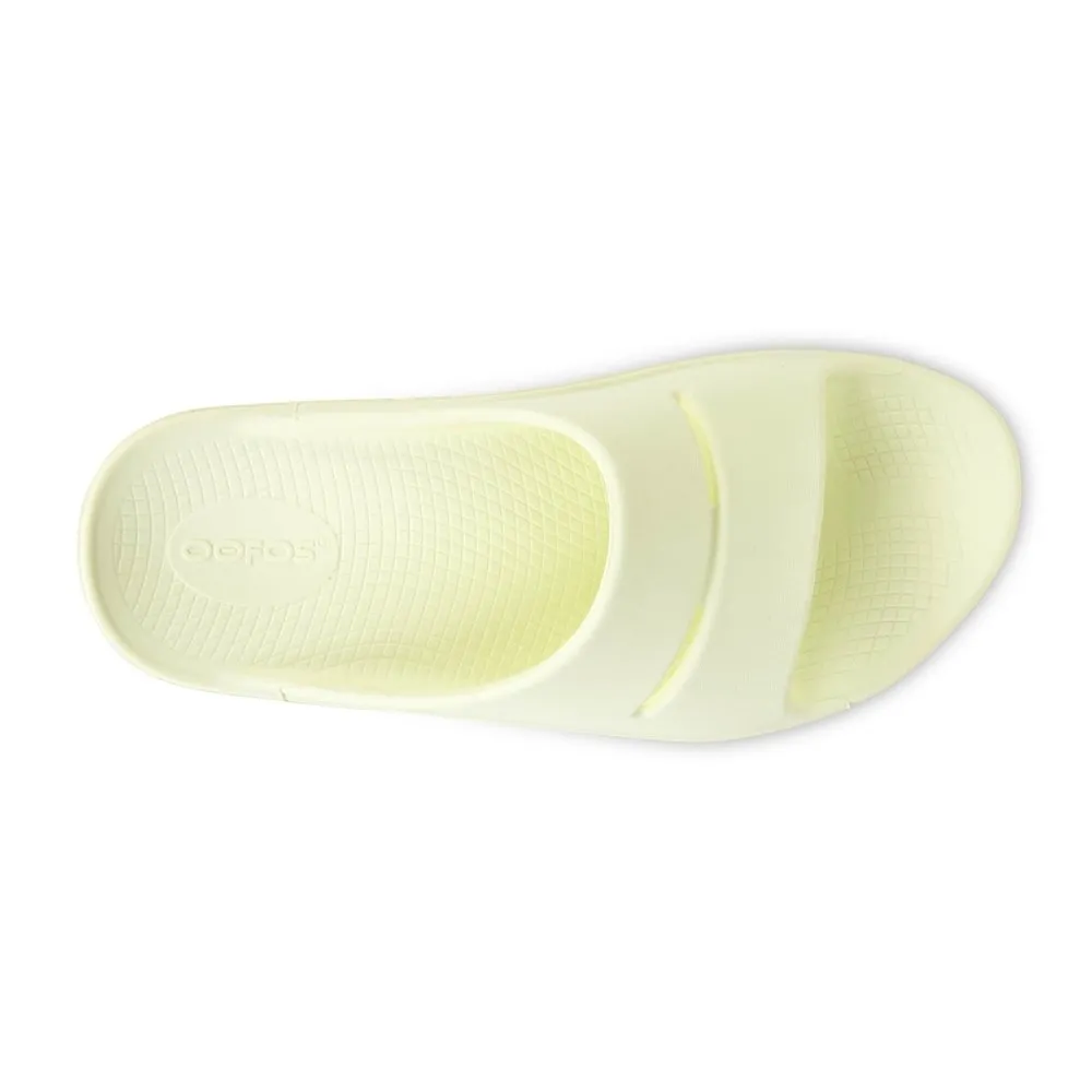 OOFOS Women's OOahh Slide Sandal - Mello