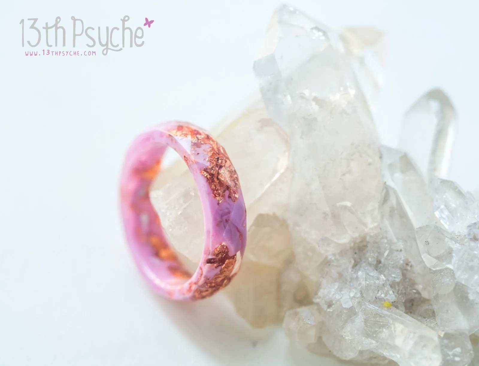 Pink and rose gold flakes faceted resin ring