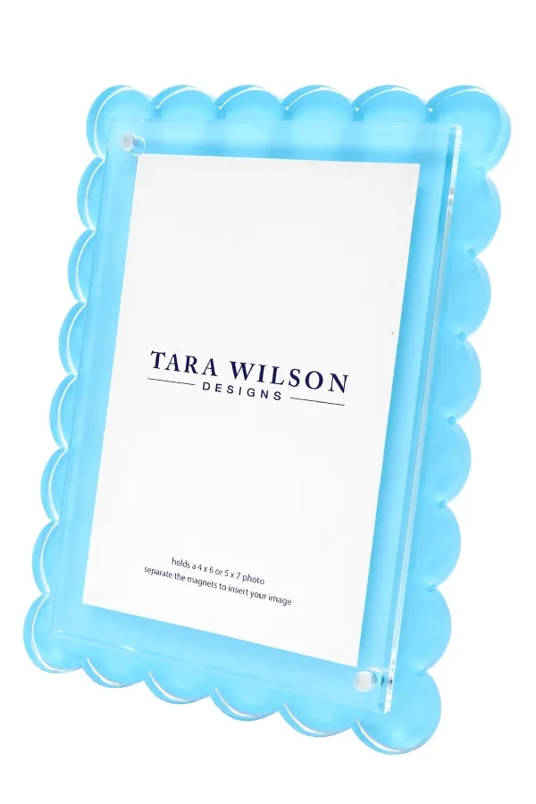 Tara Wilson Scallop Frame Various Colors 5x7