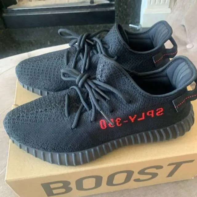 Yeezy 350 v2 bred DS W GOAT RECEIPT