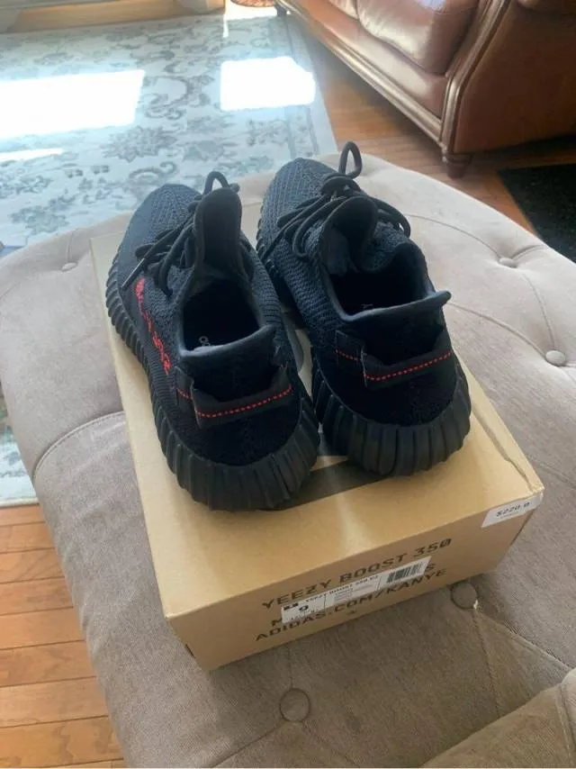 Yeezy 350 v2 bred DS W GOAT RECEIPT