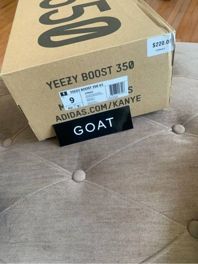 Yeezy 350 v2 bred DS W GOAT RECEIPT